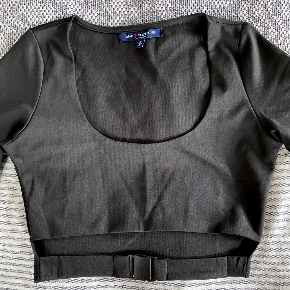 Long-Sleeve Buckled Crop Top
